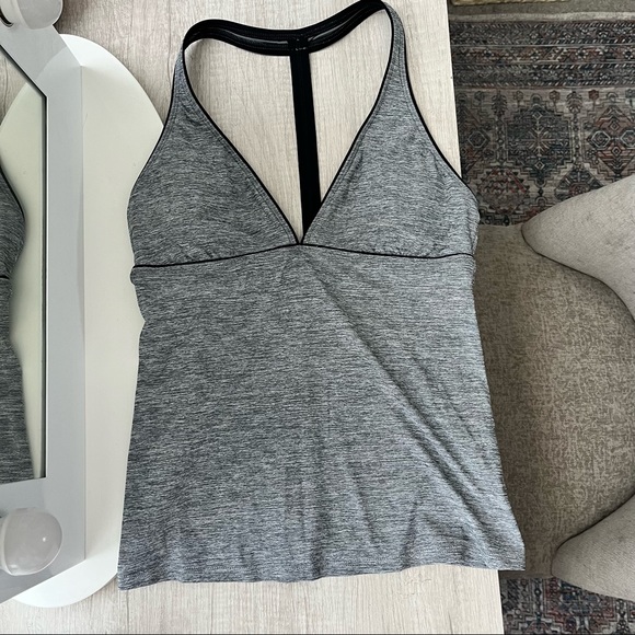 Athleta Other - Athleta swimsuit top tankini. Gently used. Size Medium Tall